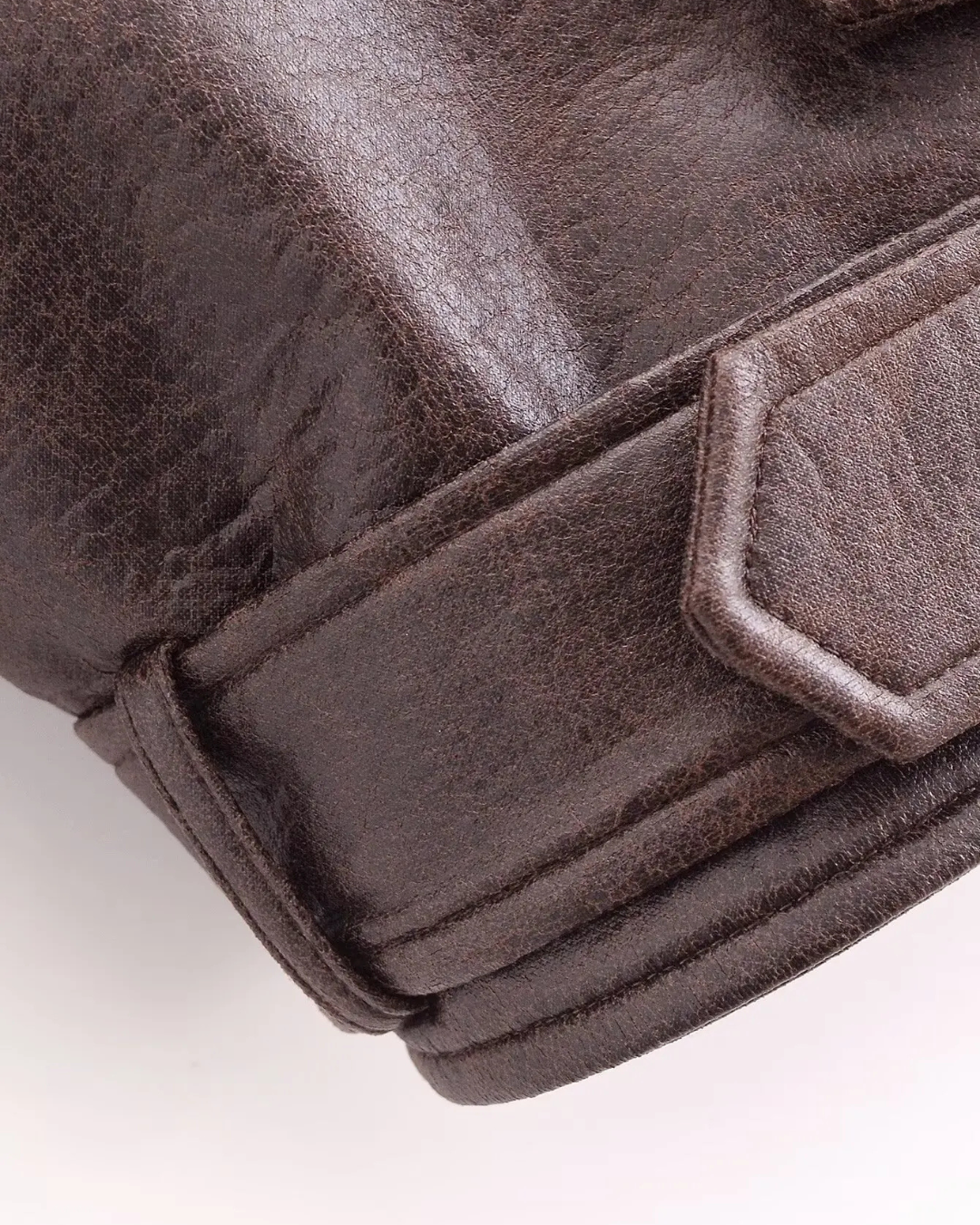 Aria | Elegante Damen-Cropped-Kunstlederjacke mit Gürtel