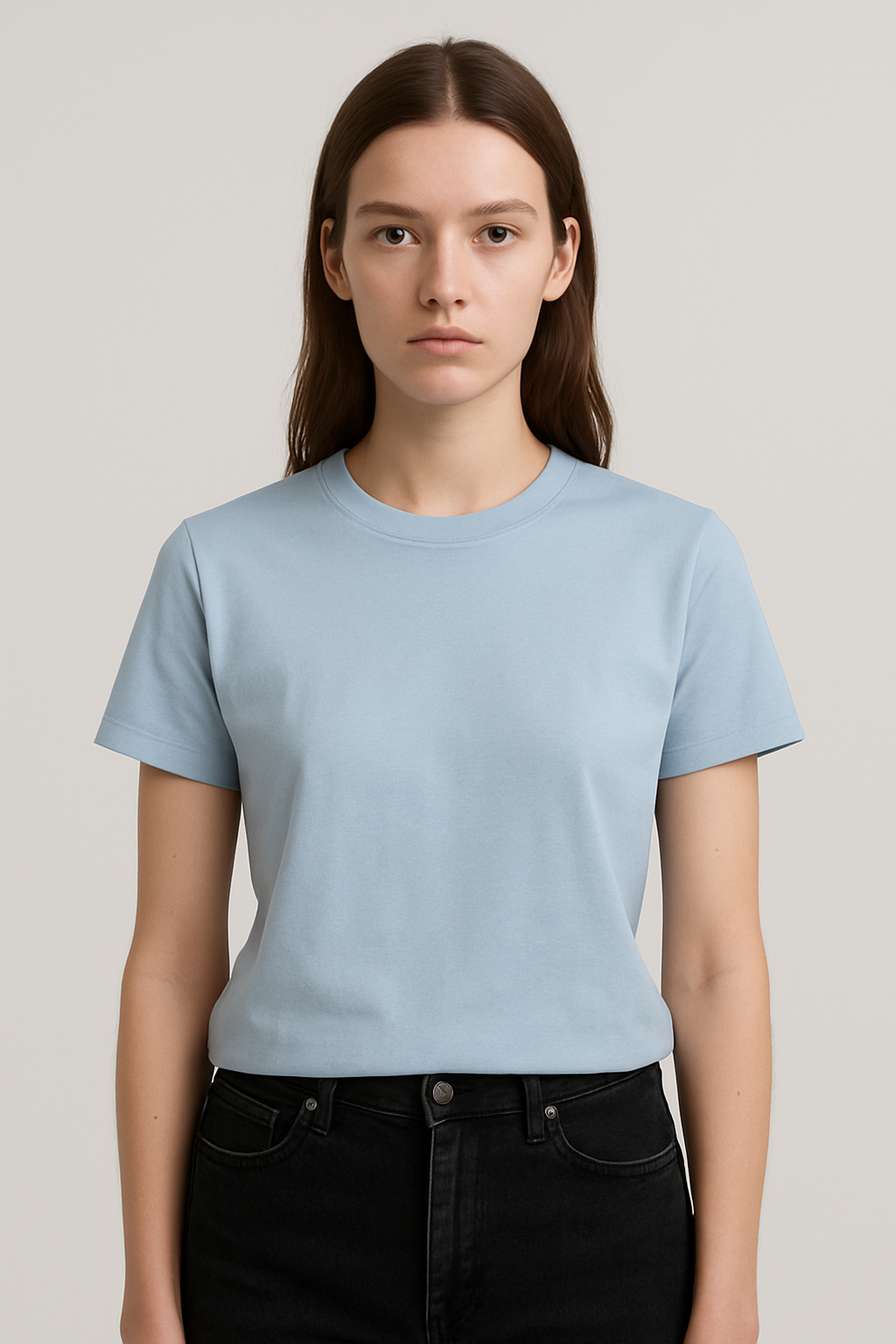 Lara | Basic T-Shirt